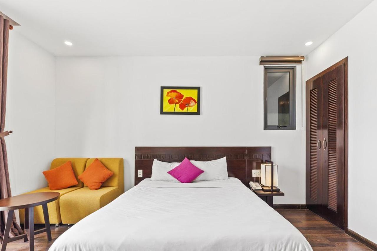 Emily & Apartment Da Nang